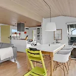 Hébergement de vacances 3 Bedroom Awesome In *