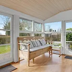Hébergement de vacances 3 Bedroom Awesome In Egernsund